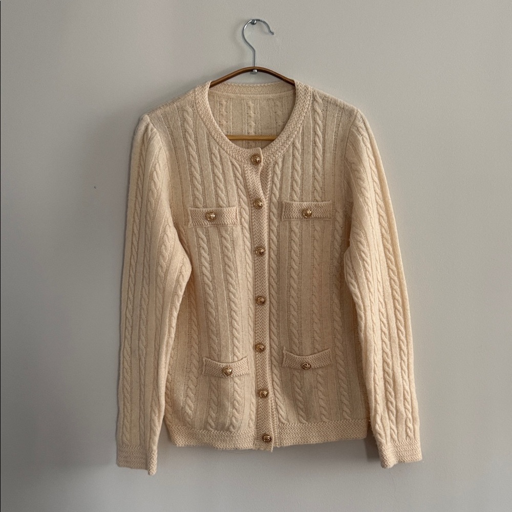 Women's Cream Cable Knit Button-Front Cardigan